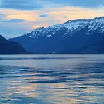 Moench In See- Und Bergnaehe, Modern, Mit Balkon, 4 Gaeste