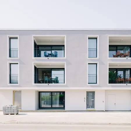 Moench In See- Und Bergnaehe, Modern, Mit Balkon, 4 Gaeste