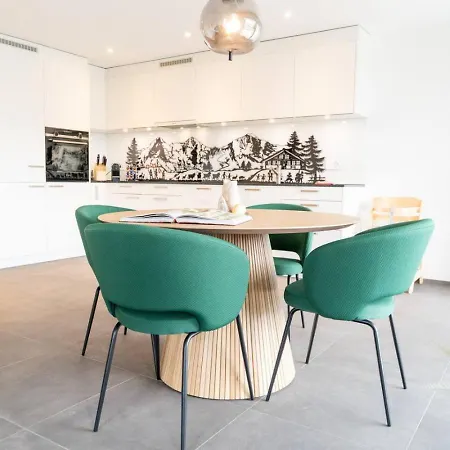 Moench In See- Und Bergnaehe, Modern, Mit Balkon, 4 Gaeste