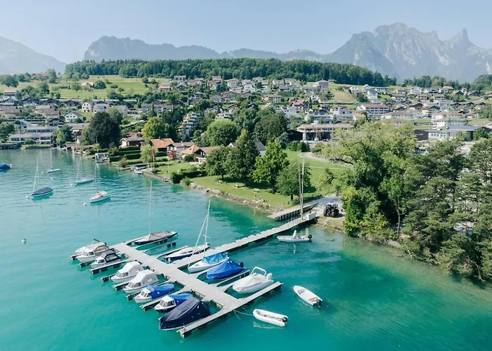 Moench In See- Und Bergnaehe, Modern, Mit Balkon, 4 Gaeste *