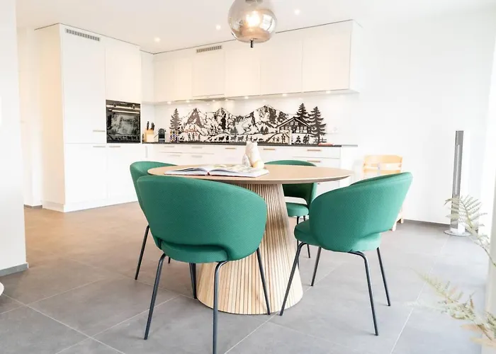 Moench In See- Und Bergnaehe, Modern, Mit Balkon, 4 Gaeste