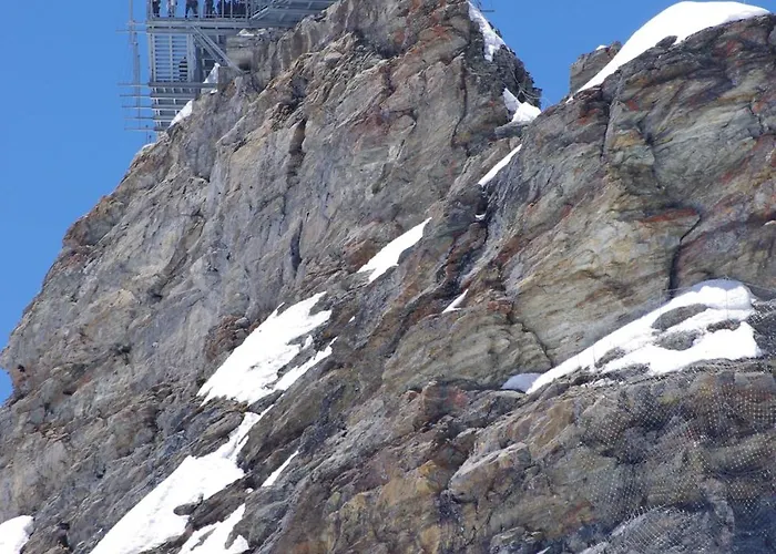Moench In See- Und Bergnaehe, Modern, Mit Balkon, 4 Gaeste Spiez