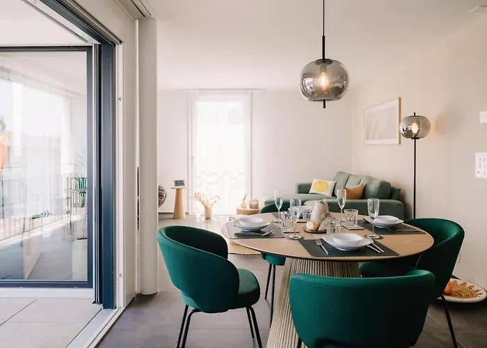 Moench In See- Und Bergnaehe, Modern, Mit Balkon, 4 Gaeste Apartman Spiez