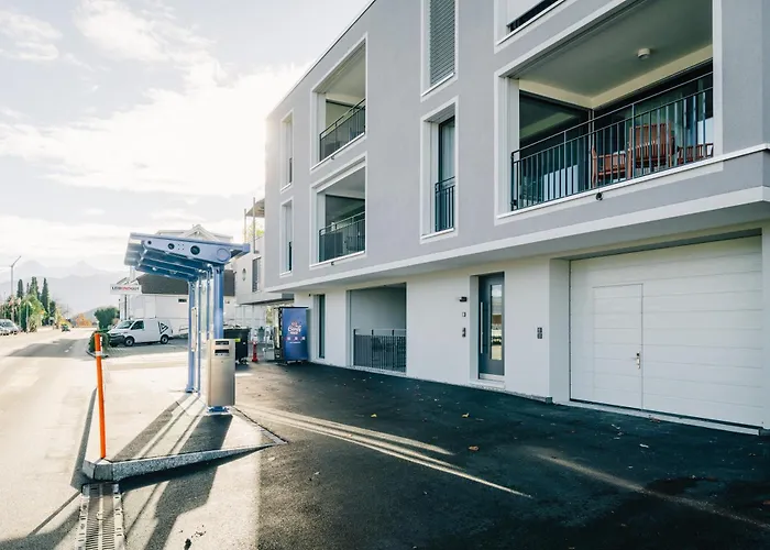 Moench In See- Und Bergnaehe, Modern, Mit Balkon, 4 Gaeste *